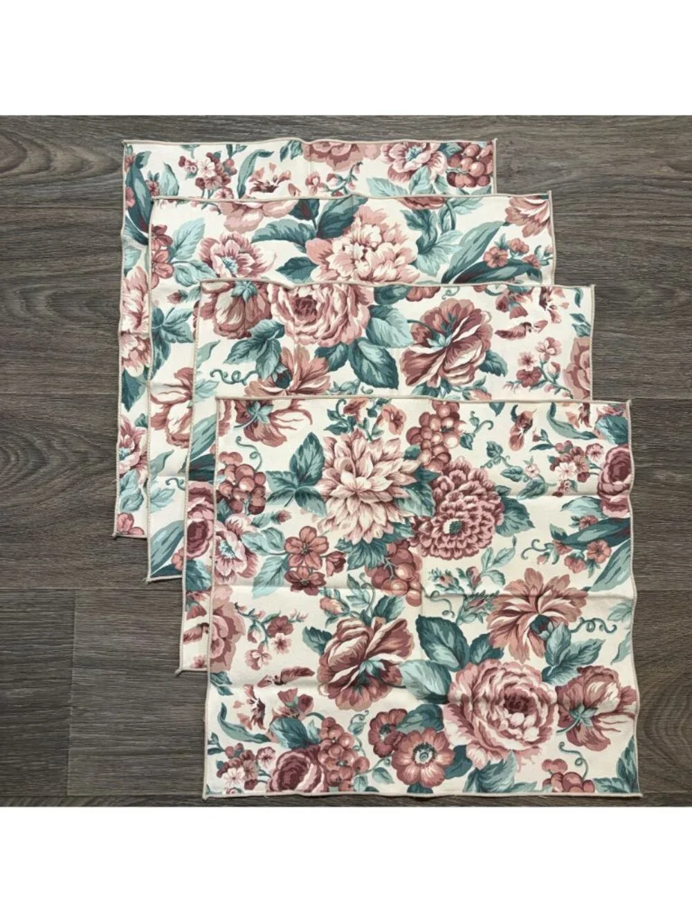 Set 4 Floral Rose Print Cloth Napkins Pink Green Vintage 90s Pastel Cottagecore
